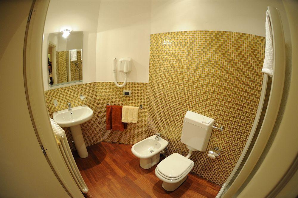 Hotel Santa Caterina Bergamo Exterior foto