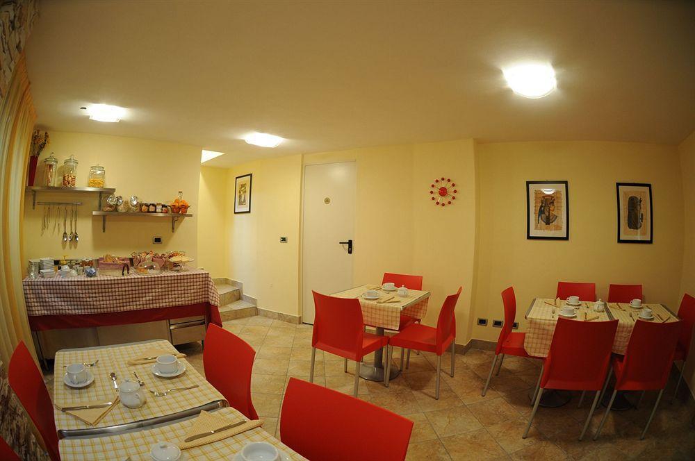 Hotel Santa Caterina Bergamo Exterior foto