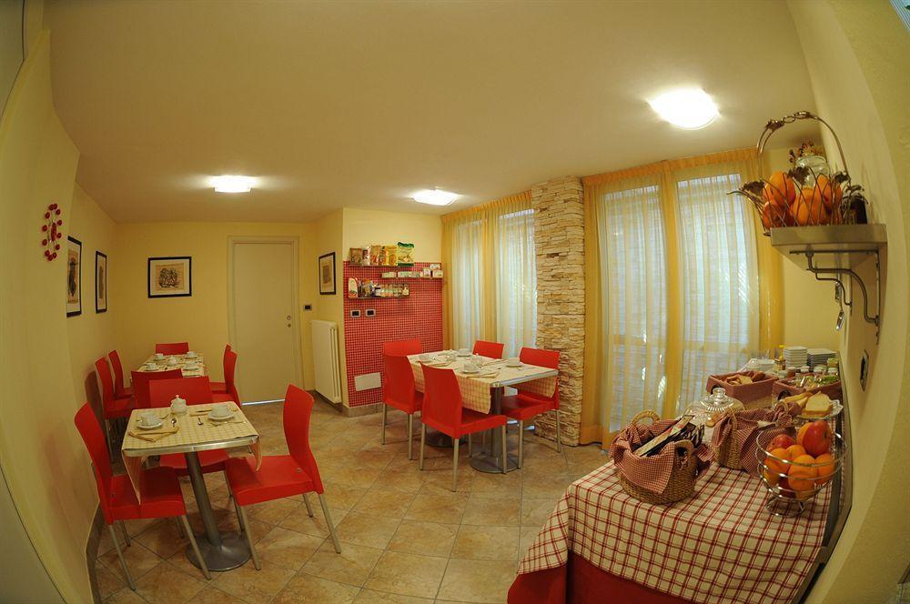 Hotel Santa Caterina Bergamo Exterior foto